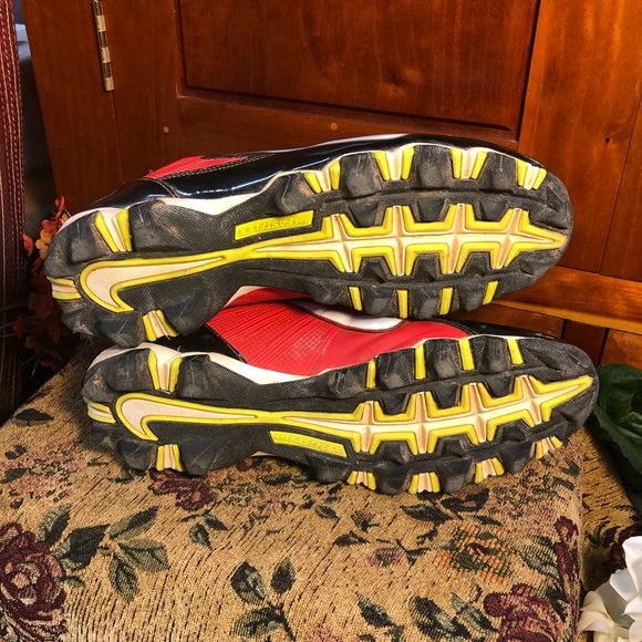 Nike Alpha Skark Fastflex Football Cleats - Picture 7 of 8